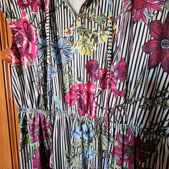 Modcloth Lisa Luxe Floral Striped Dress - Picture 2 of 6